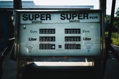 Recordprijzen aan de pomp: zo bespaar je op brandstof